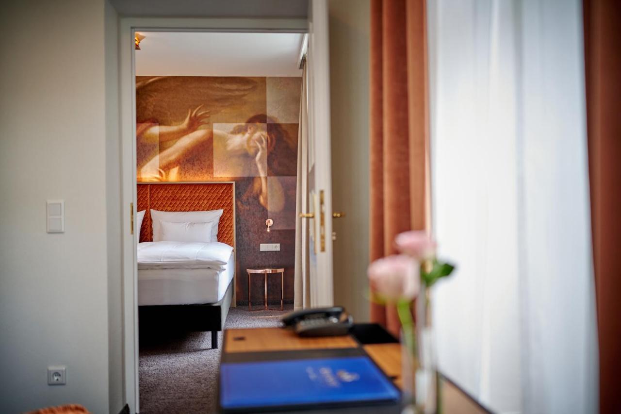 Hotel Zur Post Altoetting Екстериор снимка
